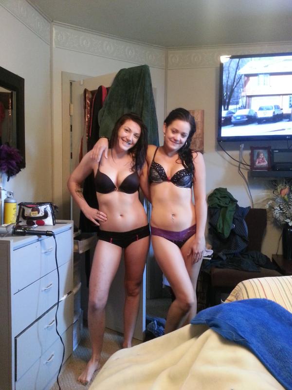 Sexy Bi Girls